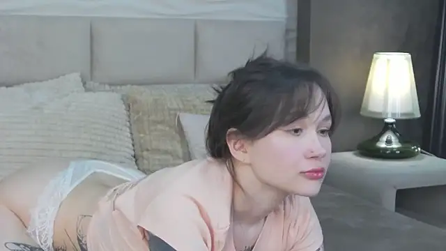 HeatherSweet  online show from March 8, 2025, 9:51 pm