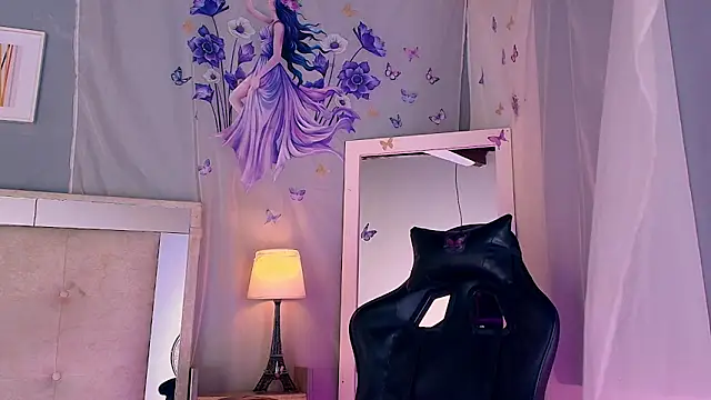 Emily Castillo 1 online show from March 25, 2026, 5:24 am