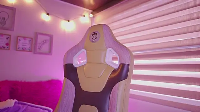 tommy blue online show from February 23, 2026, 12:57 pm