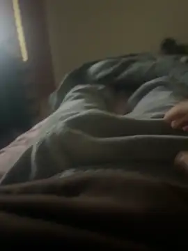 Snapshot of ategurl192 chatting on November 16, 2025, 9:04 am ategurl192 online show from November 16, 2025, 9:04 am