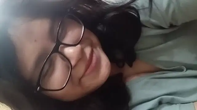 Snapshot of Maferyale chatting on February 3, 2026, 2:21 am Maferyale online show from February 3, 2026, 2:21 am