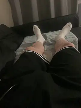 Maxpeins online show from May 18, 2026, 5:08 pm