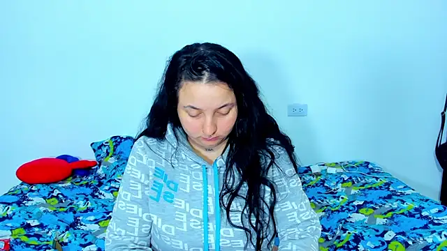 Snapshot of Celestte chatting on March 7, 2025, 11:29 am Celestte online show from March 7, 2025, 11:29 am