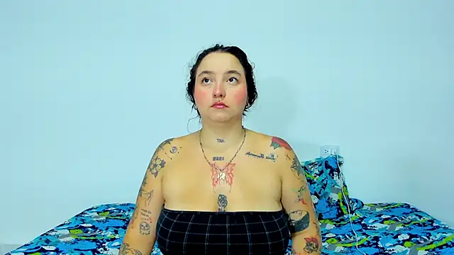 Snapshot of Celestte chatting on March 12, 2025, 5:46 am Celestte online show from March 12, 2025, 5:46 am