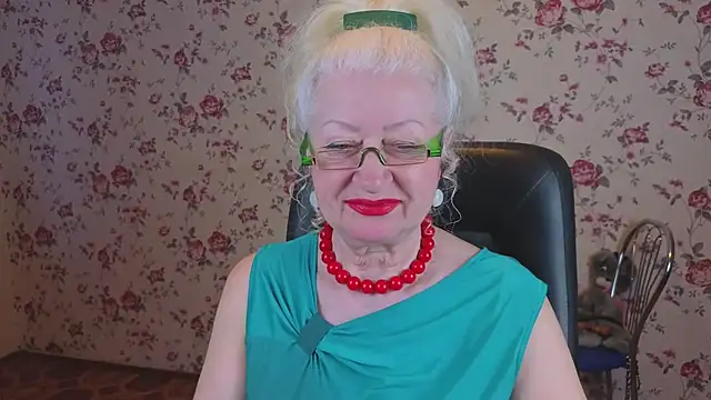 Maya Mayflower online show from March 29, 2026, 3:06 am