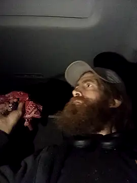 Snapshot of SirJonBradley chatting on October 22, 2025, 10:15 am SirJonBradley online show from October 22, 2025, 10:15 am