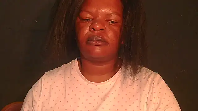 Snapshot of ebony_rose11 chatting on May 8, 2026, 2:17 am ebony rose11 online show from May 8, 2026, 2:17 am