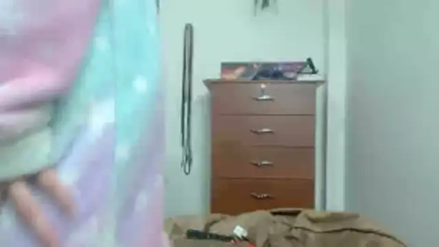 KratosAfroditacs online show from April 13, 2026, 5:24 am