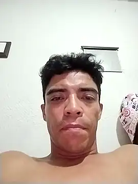 Flakito2490 online show from March 12, 2026, 11:44 pm