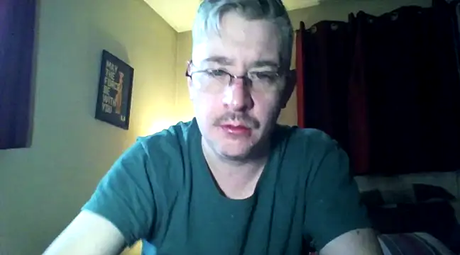 Snapshot of smooothbb chatting on March 3, 2025, 2:04 pm smooothbb online show from March 3, 2025, 2:04 pm