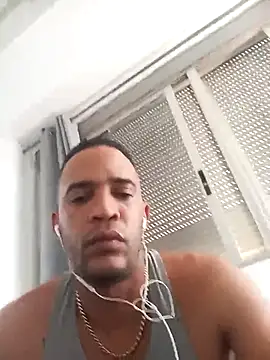 Snapshot of Yerayyaya chatting on October 17, 2025, 9:01 am Yerayyaya online show from October 17, 2025, 9:01 am