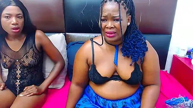 Snapshot of DarkEngelASS chatting on February 10, 2026, 4:38 am DarkEngelASS online show from February 10, 2026, 4:38 am