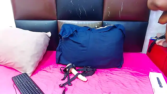 Snapshot of DarkEngelASS chatting on February 14, 2026, 4:31 am DarkEngelASS online show from February 14, 2026, 4:31 am