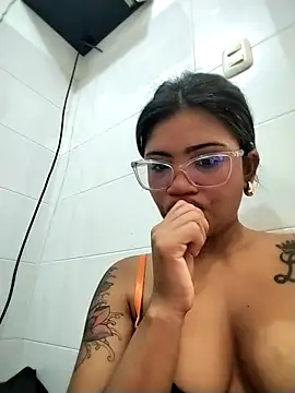 NovaMichel online show from September 23, 2025, 12:30 pm