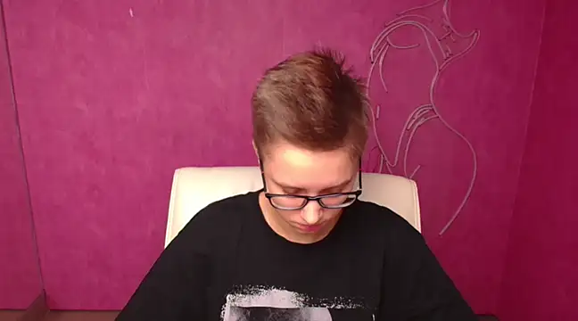 Bella Swannn online show from March 14, 2025, 6:29 pm