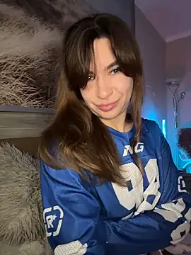 Mary Kiitty online show from April 2, 2026, 12:14 pm