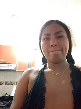 Ariana Rodriguez online show from September 23, 2025, 12:08 pm