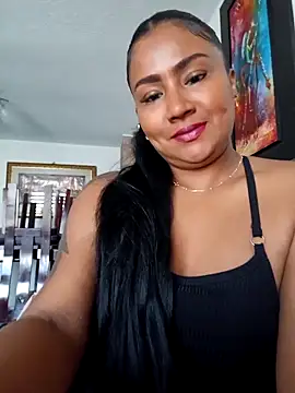 Ariana Rodriguez online show from October 23, 2025, 2:05 pm