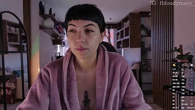 Saraa Desiree online show from June 11, 2026, 2:37 pm