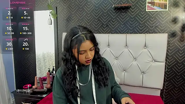 Devil AliceXo online show from March 18, 2026, 8:23 pm