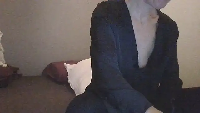 Snapshot of Valentinette chatting on January 16, 2026, 8:13 pm Valentinette online show from January 16, 2026, 8:13 pm