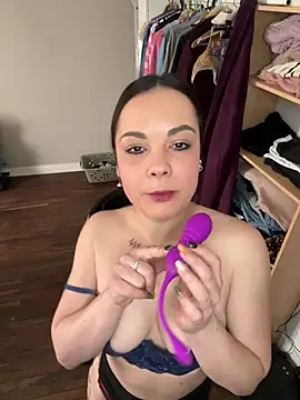 Biana Fernan online show from March 15, 2025, 2:01 pm