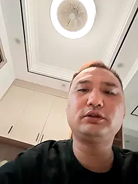 Snapshot of ll521521a chatting on April 5, 2026, 1:58 am ll521521a online show from April 5, 2026, 1:58 am