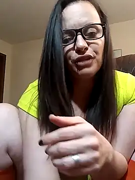 Snapshot of cattlegurl chatting on March 19, 2025, 8:01 am cattlegurl online show from March 19, 2025, 8:01 am