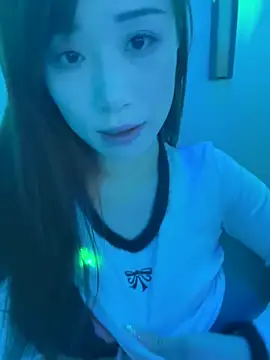 TOP yoyo online show from September 22, 2025, 7:49 pm