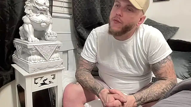 Snapshot of Thegreatwhitepipe chatting on November 7, 2025, 1:00 pm Thegreatwhitepipe online show from November 7, 2025, 1:00 pm