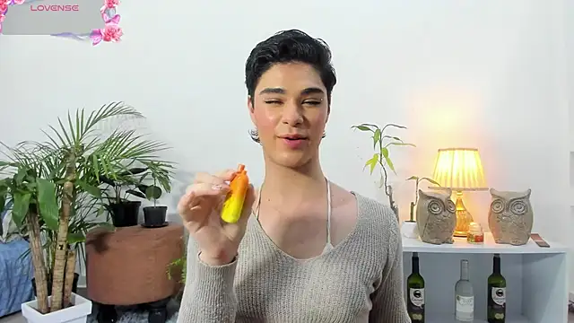 juanes puthee online show from February 24, 2026, 3:59 am