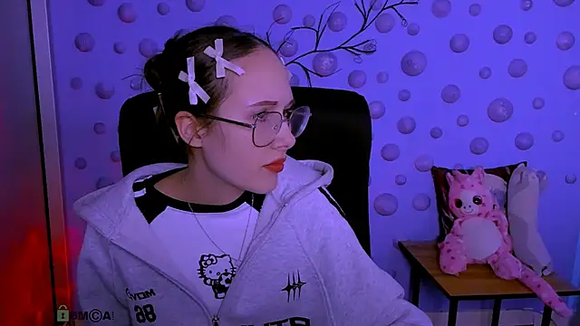 Snapshot of mona_cloud chatting on March 14, 2026, 8:14 pm mona cloud online show from March 14, 2026, 8:14 pm