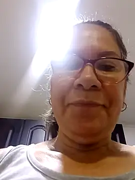 victoria wayne online show from October 12, 2025, 9:30 am