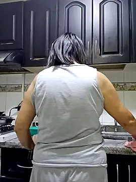 victoria wayne online show from October 17, 2025, 9:56 am