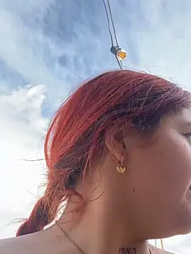 Snapshot of Karina_Leon chatting on January 17, 2026, 6:55 pm Karina Leon online show from January 17, 2026, 6:55 pm