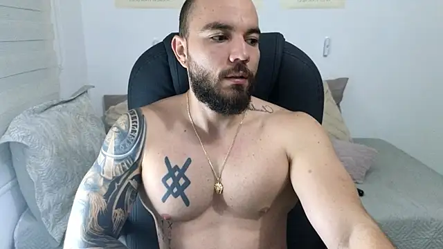 Isaac Carter online show from October 8, 2025, 10:57 am