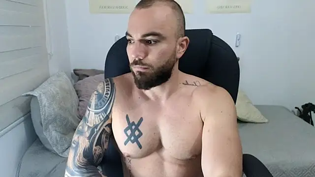 Isaac Carter online show from October 14, 2025, 11:11 am