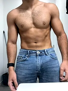 LucianDraven online show from September 26, 2025, 11:03 am