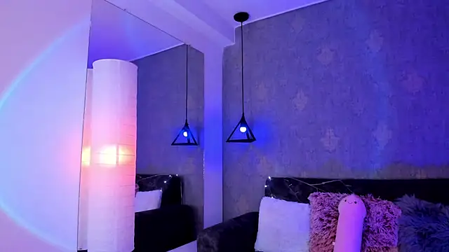 Hi Soyfer online show from March 15, 2025, 3:27 pm