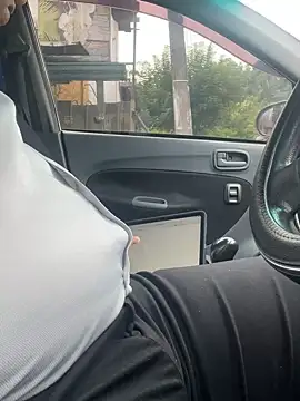 Snapshot of dam-her-boy chatting on October 15, 2025, 2:22 am dam-her-boy online show from October 15, 2025, 2:22 am