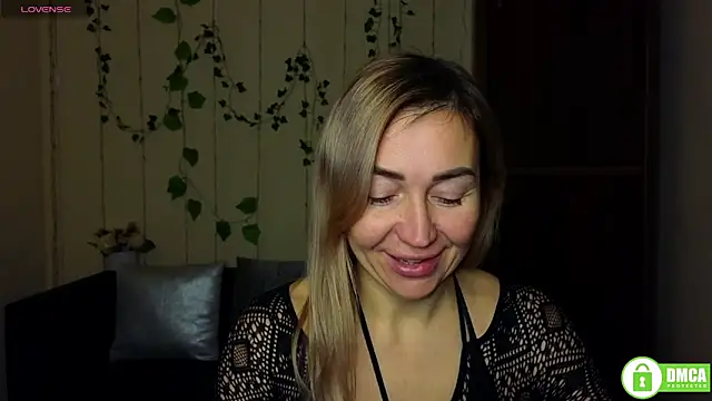 Snapshot of Kiss_julli88I chatting on January 9, 2026, 6:31 pm Kiss julli88I online show from January 9, 2026, 6:31 pm