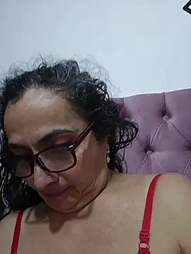 AlessandraLeroy online show from February 24, 2026, 12:52 am