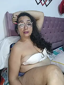 AlessandraLeroy online show from February 27, 2026, 1:49 am