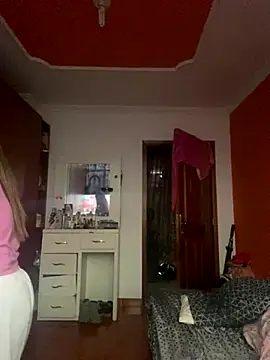 Luna-nevada online show from November 24, 2025, 12:05 pm