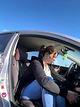 Snapshot of Alicedream5 chatting on October 19, 2025, 11:00 am Alicedream5 online show from October 19, 2025, 11:00 am