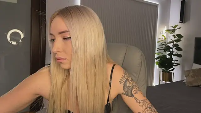 OhMyEmma online show from January 14, 2026, 1:22 am