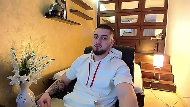 Snapshot of MatiasDean chatting on March 19, 2025, 5:30 am MatiasDean online show from March 19, 2025, 5:30 am