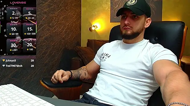 Snapshot of MatiasDean chatting on September 18, 2025, 5:20 am MatiasDean online show from September 18, 2025, 5:20 am