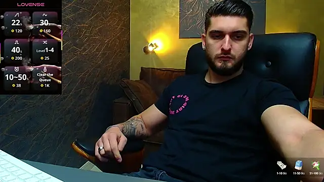 Snapshot of MatiasDean chatting on September 21, 2025, 4:58 am MatiasDean online show from September 21, 2025, 4:58 am