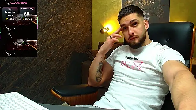 Snapshot of MatiasDean chatting on September 27, 2025, 4:39 am MatiasDean online show from September 27, 2025, 4:39 am